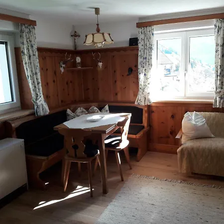 Ferienhaus Lorenz * Strengen
